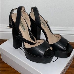 Black Steve Madden heels